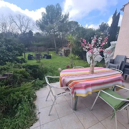 Holiday home Magnifique - 9 Personnes - Proche De La *